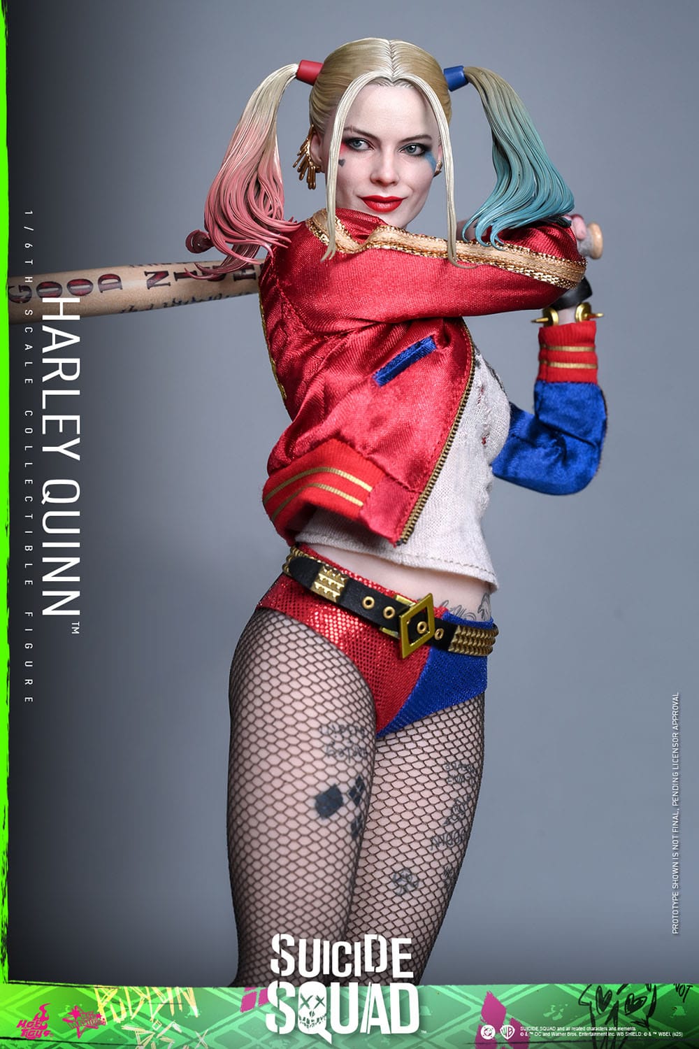 Suicide Squad (2016): Harley Quinn: 1/6th Scale Action Figure - Hot Toys Action Figure