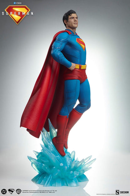 Superman (2025): Superman & Krypto: Premium Format Statue - Sideshow Collectibles Statue