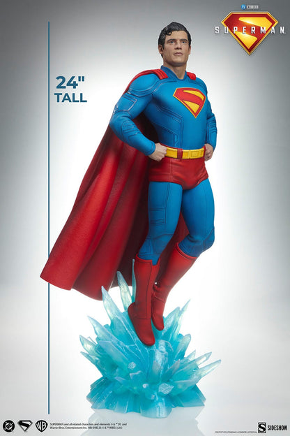 Superman (2025): Superman & Krypto: Premium Format Statue - Sideshow Collectibles Statue