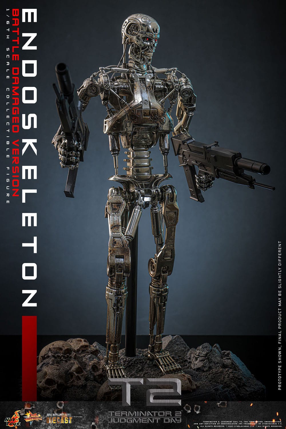 Terminator 2: Judgement: Endoskeleton (Battle Damaged Ver.): 1/6th - Hot Toys Action Figures