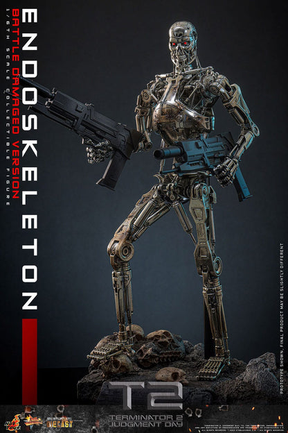 Terminator 2: Judgement: Endoskeleton (Battle Damaged Ver.): 1/6th Scale Action Figure - Hot Toys Action Figure