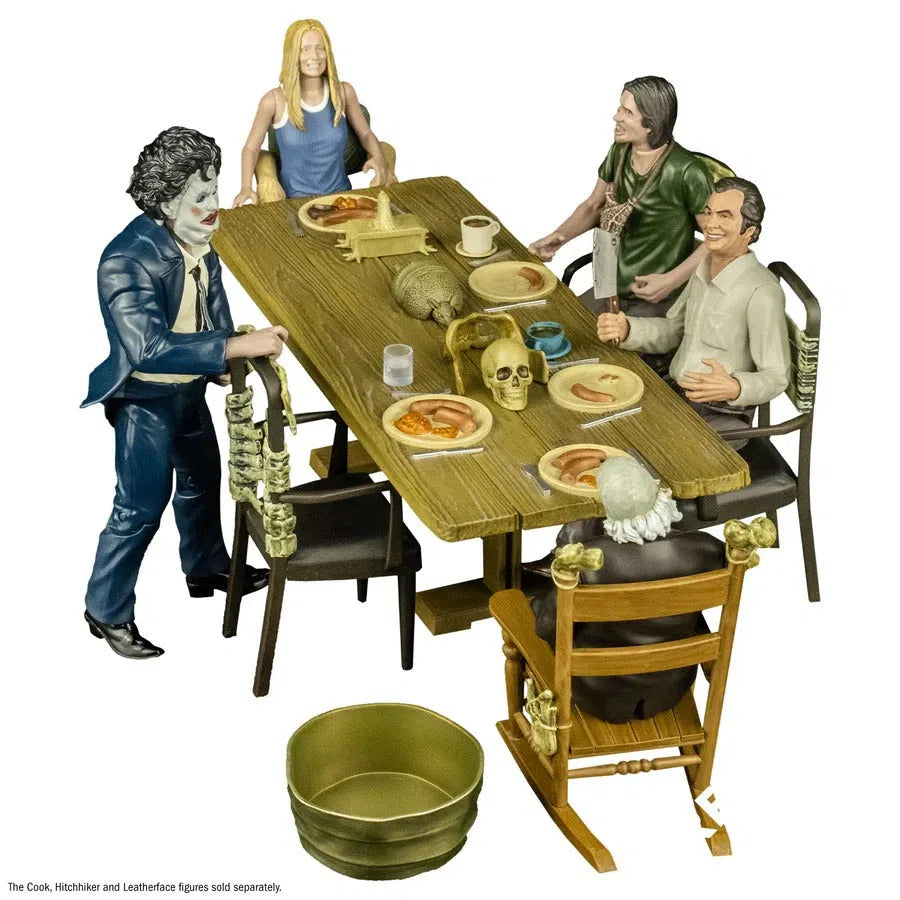 Texas Chainsaw Massacre: Dinner Scene Play Set: 5" Scale Action Figures Trick Or Treat
