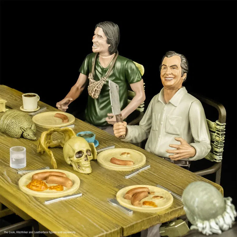 Texas Chainsaw Massacre: Dinner Scene Play Set: 5" Scale Action Figures Trick Or Treat