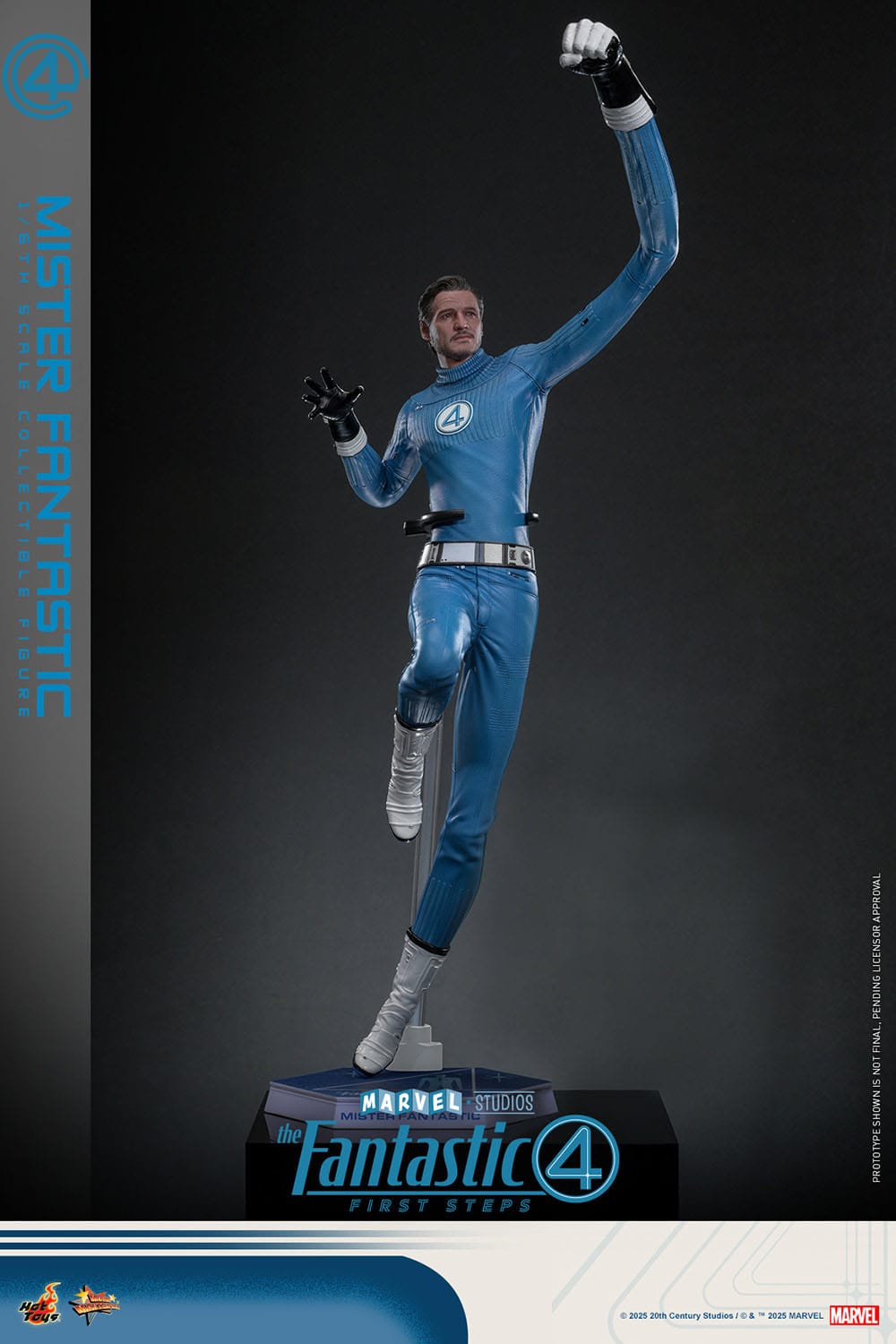 The Fantastic Four: First Steps: Mr Fantastic: 1/6th - Hot Toys Action Figures