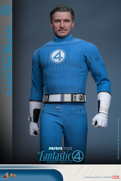 The Fantastic Four: First Steps: Mr Fantastic & H.E.R.B.I.E: 1/6th - Hot Toys Action Figures
