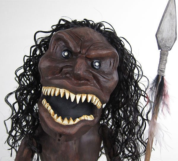 Trilogy of Terror: Zuni Warrior Statue - Hollywood Collectibles Group Statue