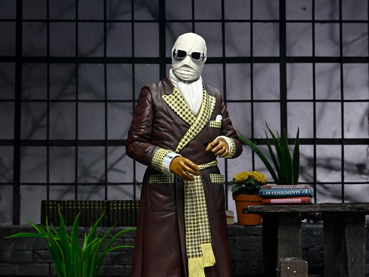Universal Monsters: Invisible Man "Kemp House" (Colour Ver): Ultimate 7" Action Figure Neca