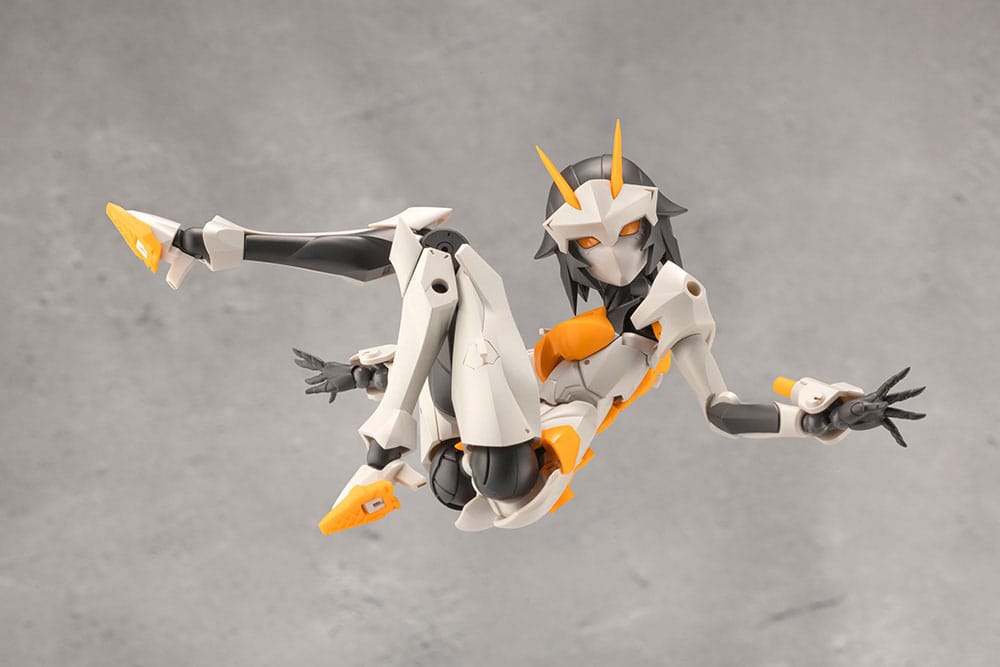 Unlimited Universe Megalomaria Plastic Model Kit Principal 16 cm - Kotobukiya Model Kits