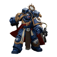Warhammer 40k: Space Marine 2: Ultramarines: Marneus Calgar: Chapter Master with MKX Gravis Armour and Gauntlets of Ultramar: Action Figure - Joy Toy Action Figures