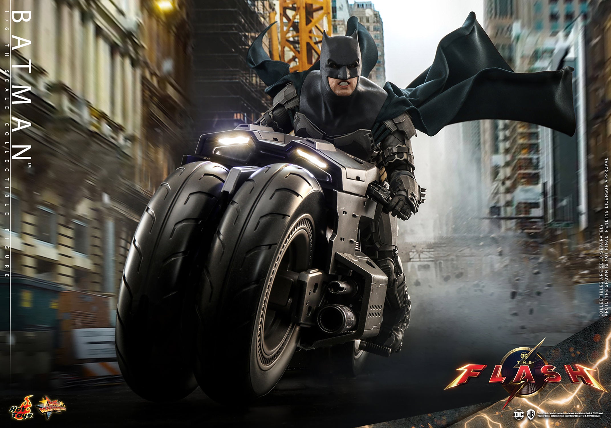 Batman & Batcycle: The Flash: Dc Comics: Hot Toys