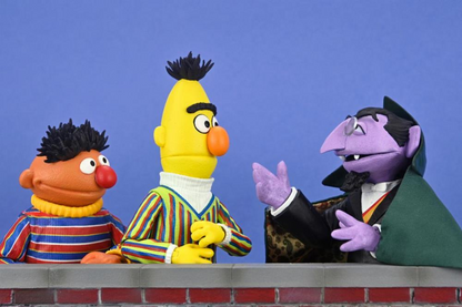 Sesame Street: Count von Count: Ultimate 7" Action Figure