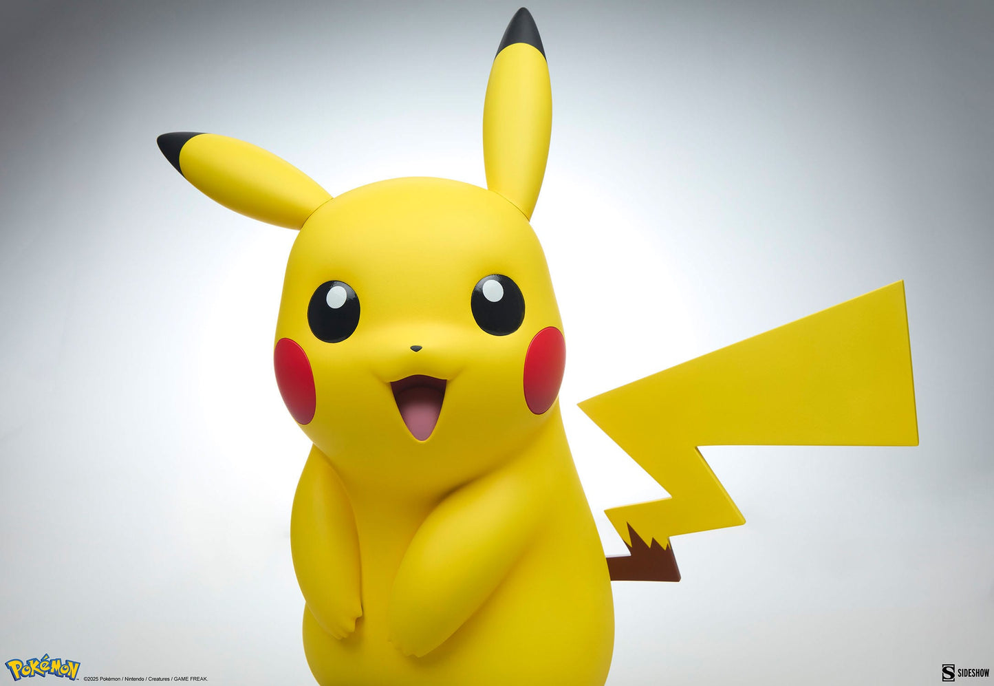 Pokemon: Pikachu: Life-Sized Statue