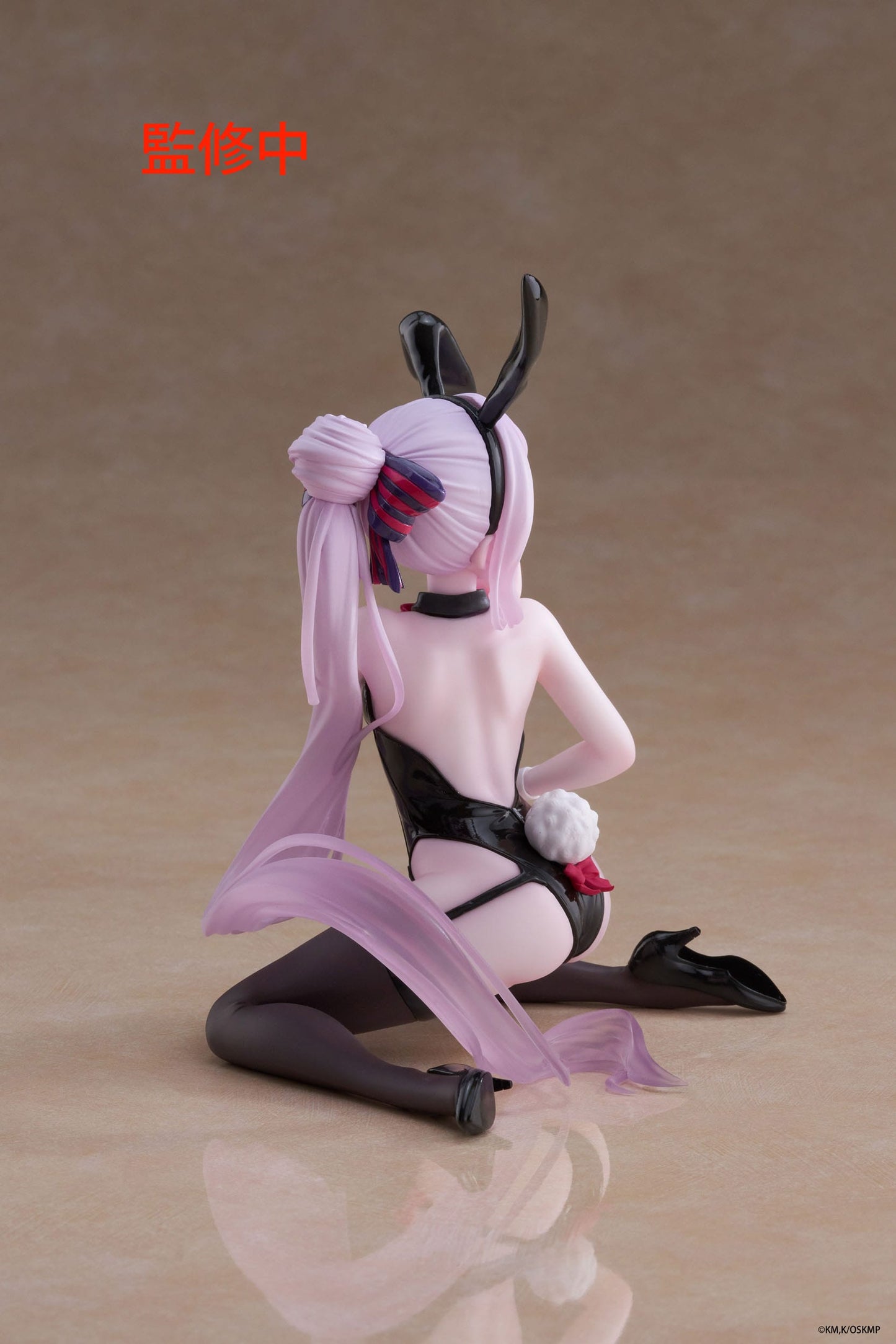 Overlord: Shalltear (Bunny Ver.) Desktop Cute Figure