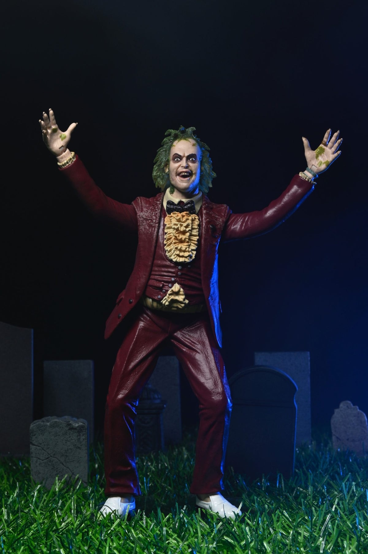 Beetlejuice (1988): Red Tuxedo 7-Inch Action Figure - Neca Action Figures