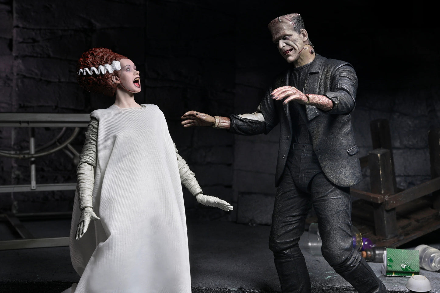 Universal Monsters: Bride Of Frankenstein & His Mate (Colour Version): 7" Action Figure 2 Pack