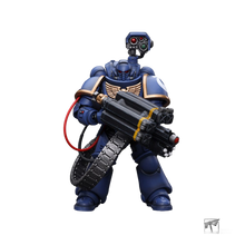 Warhammer 40k Action Figure 1/18 Ultramarines Desolation Marine with Castellan Launcher (Superfrag) 12 cm - Joy Toy (CN) Action Figures