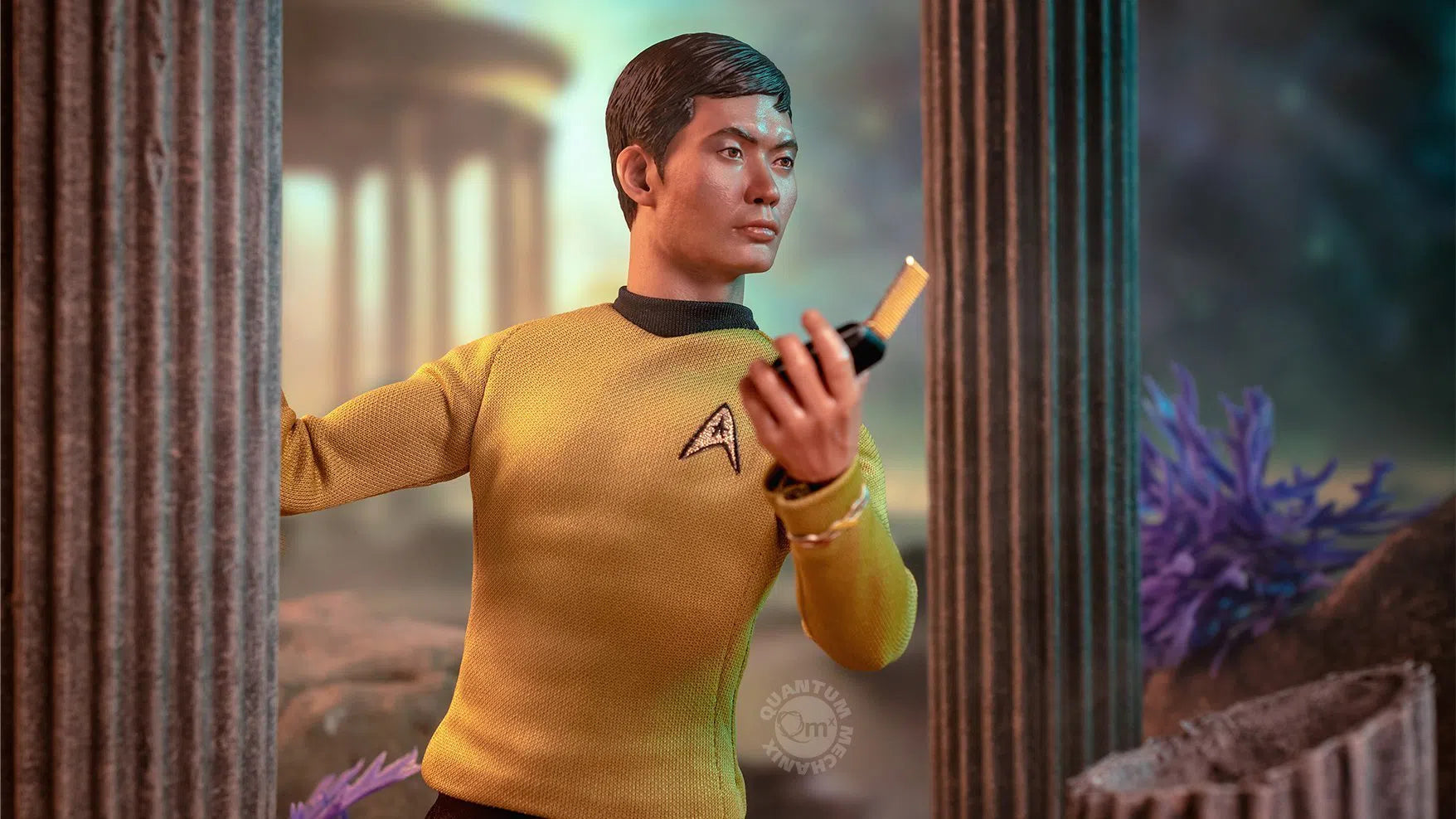 Sulu: Star Trek: TOS Figure: Qmx: QMX