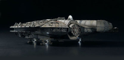 Star Wars Episode IV Perfect Grade Plastic Model Kit 1/72 Millennium Falcon 48 cm - Bandai Star Wars Model Kits
