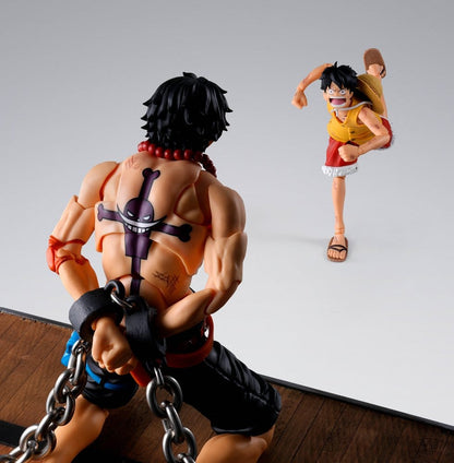 One Piece S.H. Figuarts Action Figure Portgas D. Ace -Marineford- 16 cm - Bandai Tamashii Nations Action Figures
