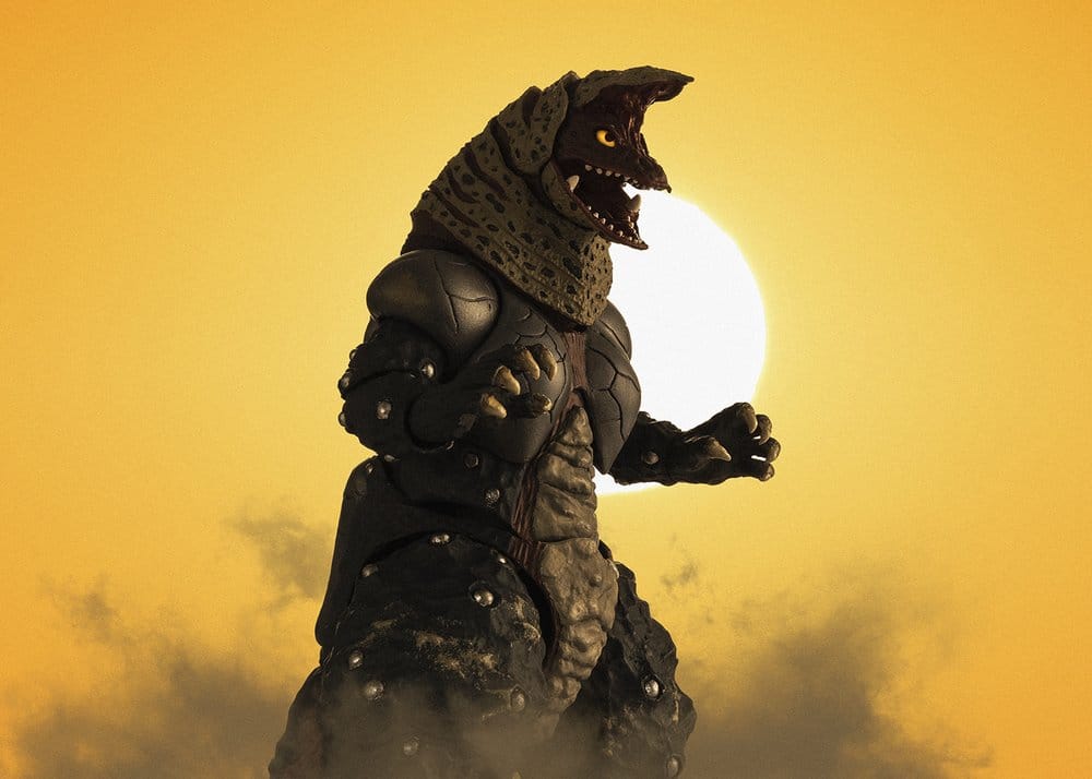 Ultraman Series S.H.Figuarts Shinkocchou Seihou Action Figure Golza 30th Anniversary Edition 15 cm - Bandai Tamashii Nations Action Figures