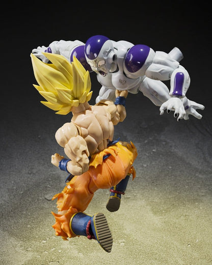 Dragon Ball Z S.H.Figuarts Action Figure Full Power Frieza Battle Scarred Edition 13 cm - Bandai Tamashii Nations Action Figures