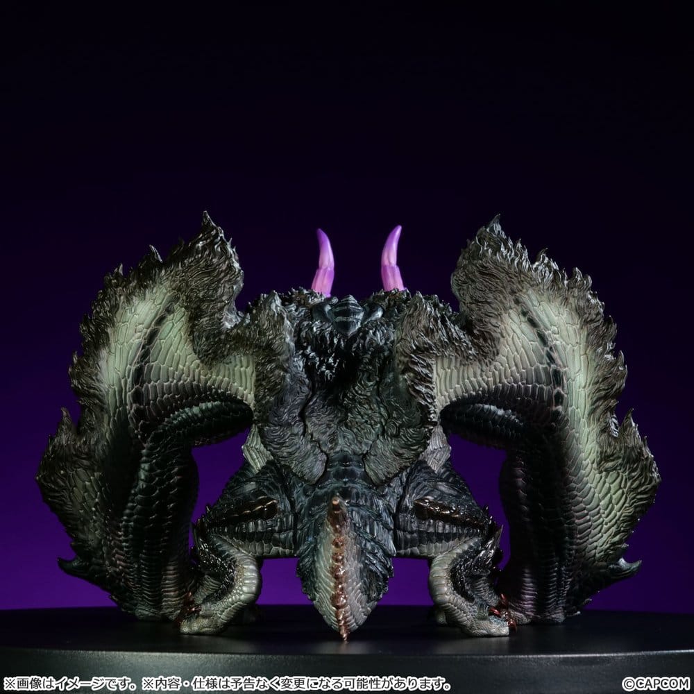 Monster Hunter Vinyl Figure Gore Magala - Capcom Statues