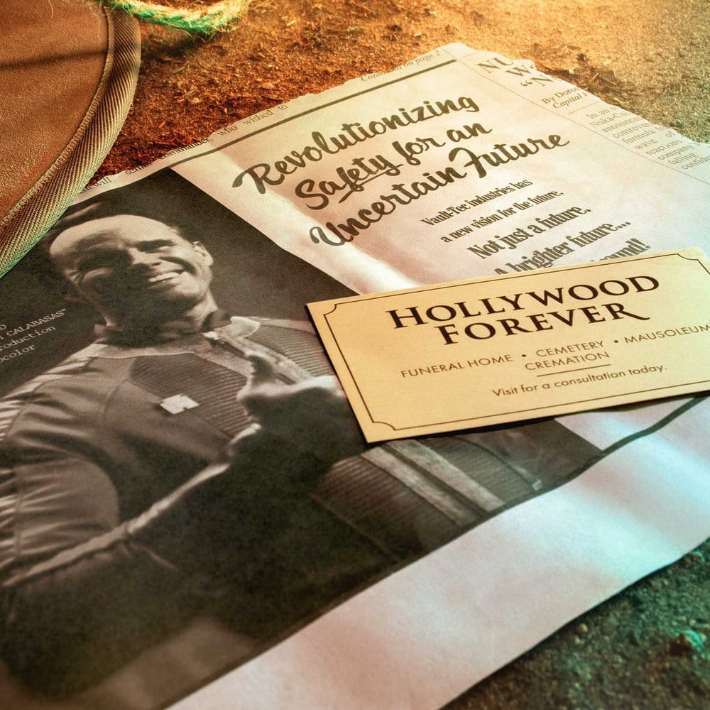 Fallout Gift Box Wasteland Treasures Kit - Doctor Collector Gadgets