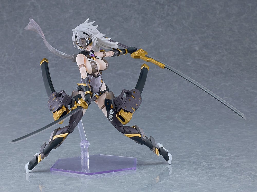 Cutie Honey Nova Plamatea Plastic Model Kit Black Honey 17 cm - Good Smile Company Model Kits