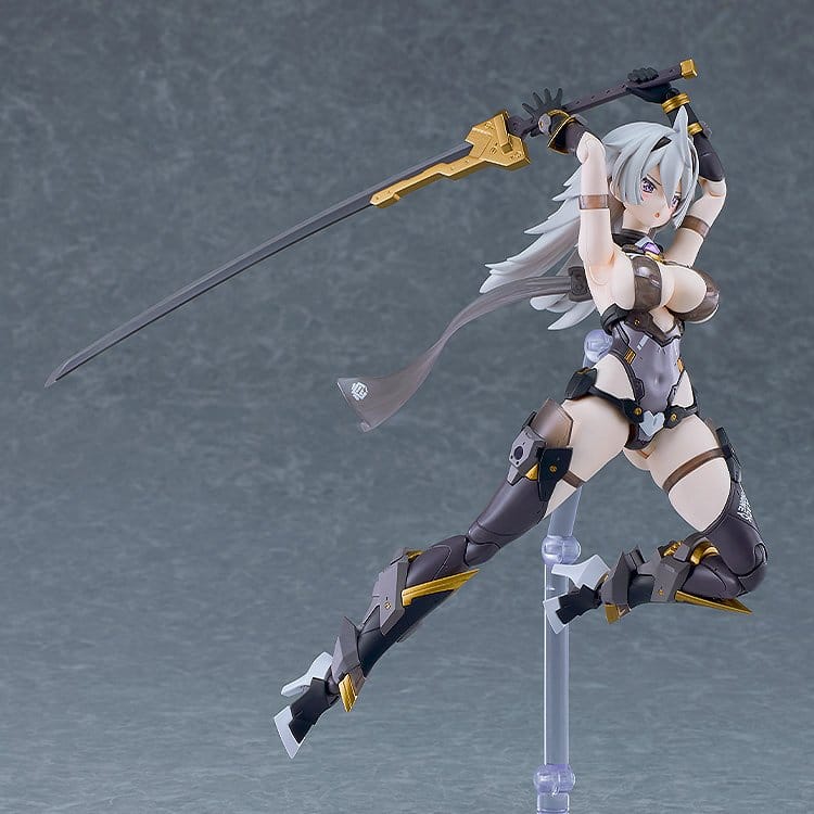 Cutie Honey Nova Plamatea Plastic Model Kit Black Honey 17 cm - Good Smile Company Model Kits