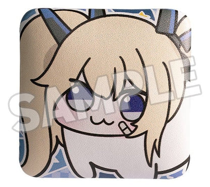 Goddes of Victory: Nikke Pinback Button Doro 6 cm Assortment Box Qty 8