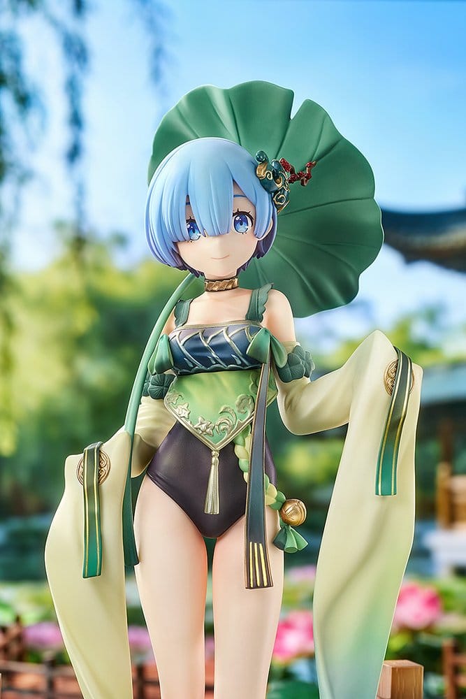 Re:ZERO -Starting Life in Another World- Statue 1/7 Rem: Breather in the Garden Ver. 26 cm - Good Smile Company Statues