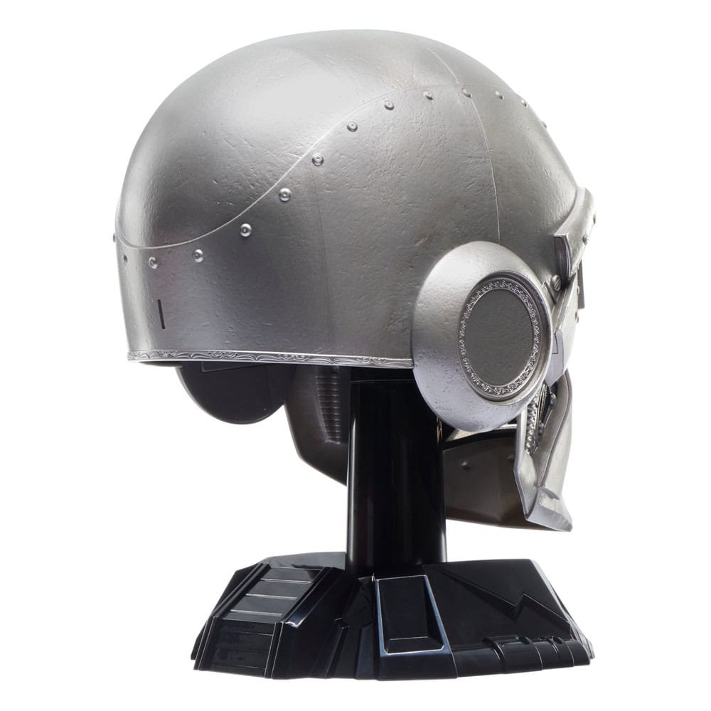 Marvel Legends Roleplay Replica Doctor Doom Premium Helmet - Hasbro Replicas