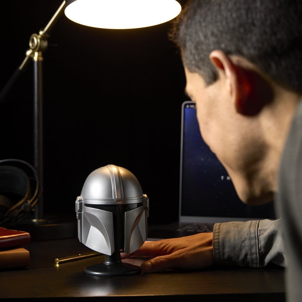 Star Wars: The Mandalorian & Grogu Black Series Mini Helmet The Mandalorian - Hasbro Replicas