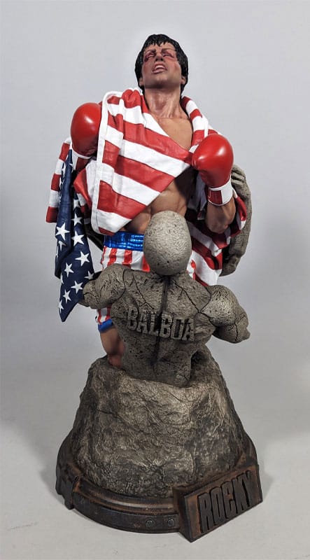Rocky IV: Rocky Balboa: 1/4 Statue - Hollywood Collectibles Group Statues