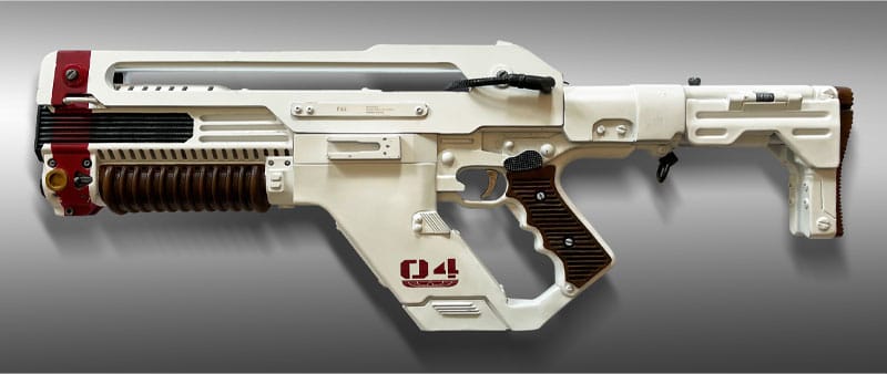 Alien: Romulus: Pulse Rifle: Life-Size Model Replica - Hollywood Collectibles Group Replicas: down-scaled