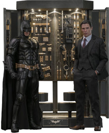 Batman: The Dark Knight: Armory With Bruce Wayne & Batman: 2.0