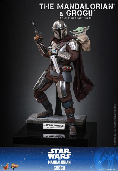 Star Wars: The Mandalorian & Grogu Movie Masterpiece Action Figure 1/6 The Mandalorian and Grogu 31 cm - Hot Toys Action Figures