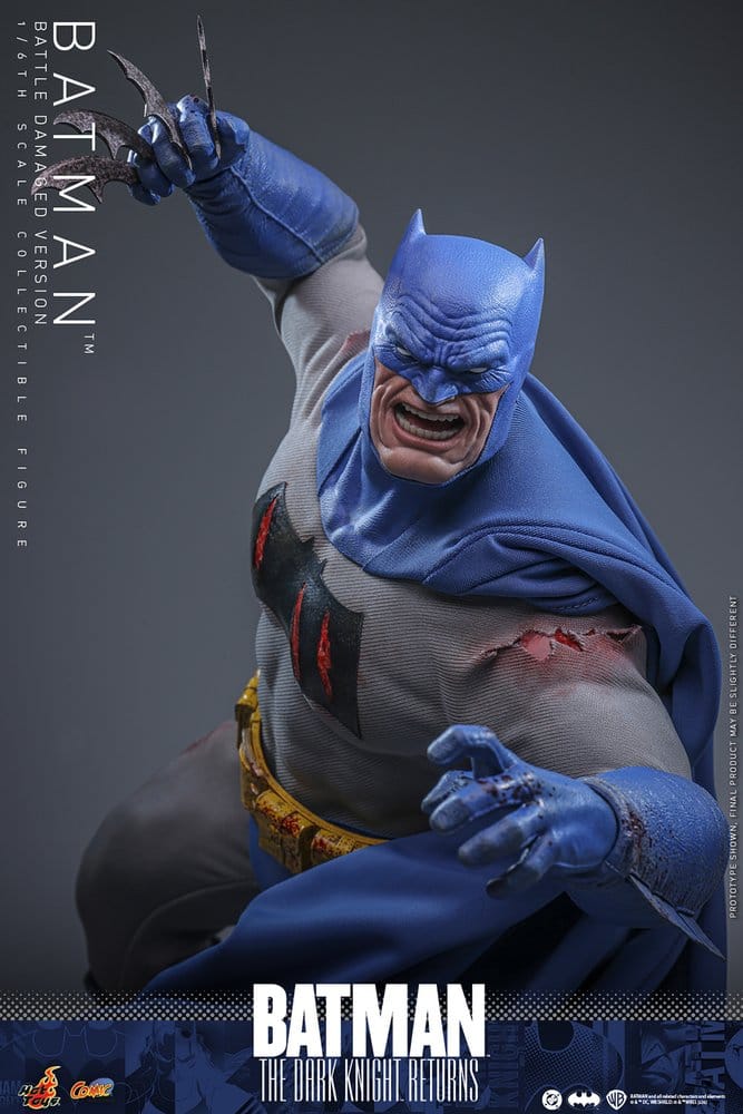 Hot Toys Batman: The Dark Knight Returns Comic Masterpiece Action