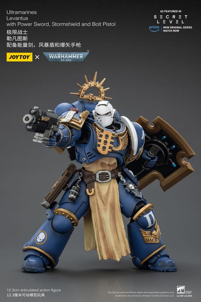 Warhammer 40,000 Action Figure Ultramarines Levantus with Power Sword, Stormshield and Bolt Pistol 13 cm