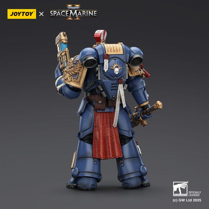 Warhammer 40,000: Space Marine 2 Action Figure Ultramarines Relic Primus Armour with Plasma Pistol and Combat Blade