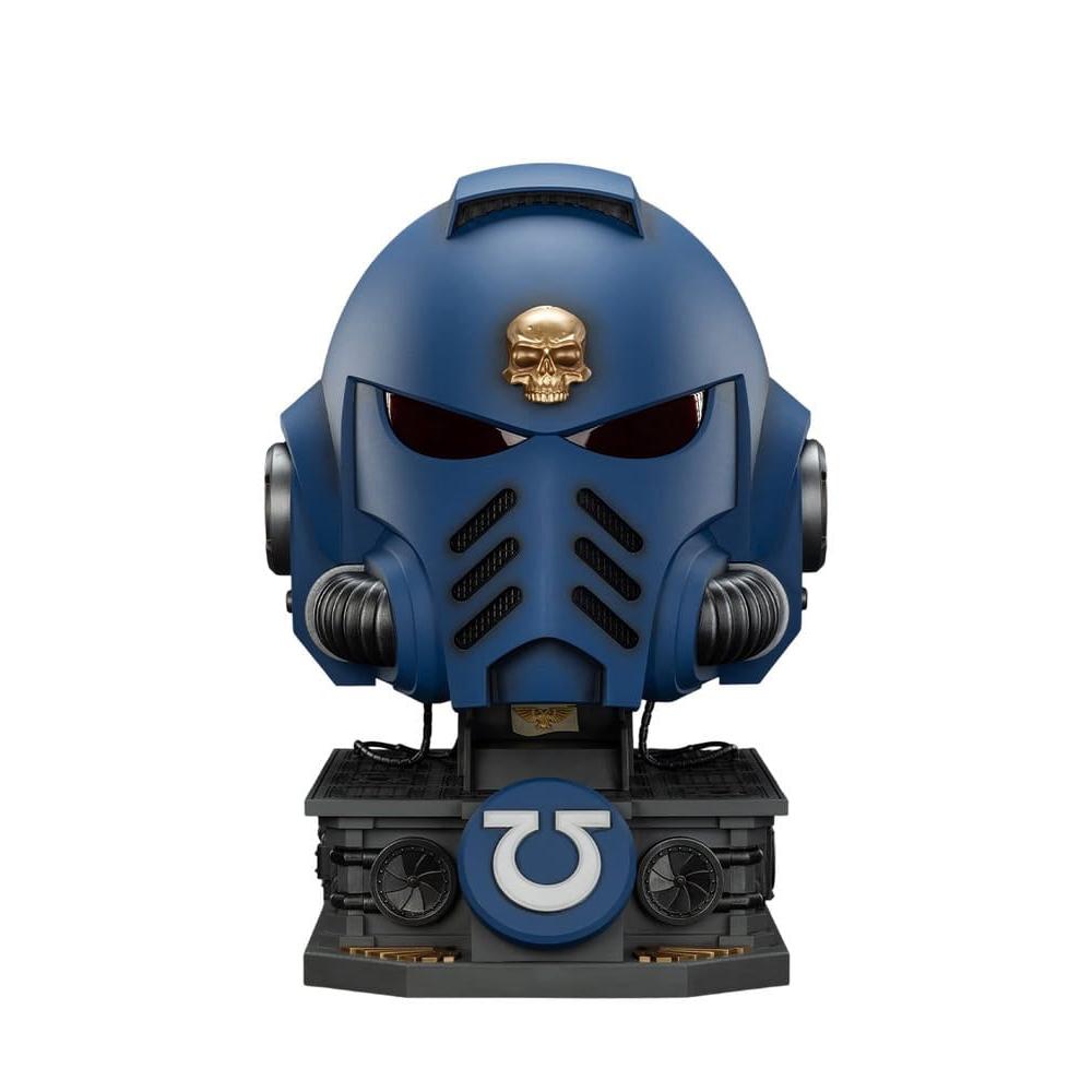 Warhammer 40,000 Captain MkX Helmet & Display Stand Ultramarines 44 cm - Joy Toy Replicas
