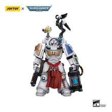 Warhammer The Horus Heresy Action Figure 1/18 Ultramarines Apothecary Biologis - Joy Toy Action Figures