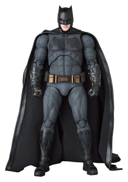 Zack Snyder's Justice League MAFEX Action Figure Batman (re-run) - Medicom Action Figures