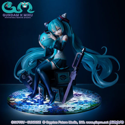 Mobile Suit Gundam x Hatsune Miku Lucrea PVC Statue Hatsune Miku x OO Gundam 45th Anniversary 17 cm - Megahouse Statues