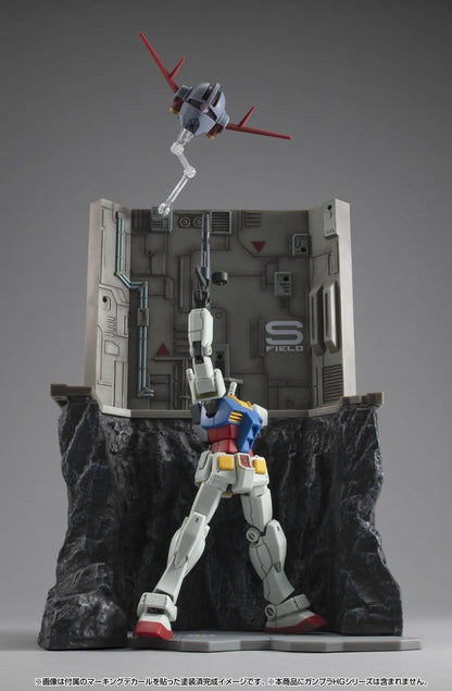 Mobile Suit Gundam Realistic Model Series Diorama G Structure GS03M Last Shooting (material color edition) - Megahouse Dioramas