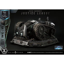 Zack Snyder's Justice League Museum Masterline Diorama Bat-Tank Deluxe Version 36 cm - Prime 1 Studio Dioramas
