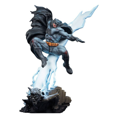 DC Comics Premium Format Statue Batman: The Dark Knight Returns - Sideshow Collectibles Statues