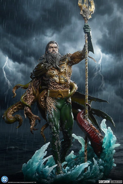 DC Comics Aquaman Premium Format Statue Aquaman: Lord of the Deep 74 cm - Sideshow Collectibles Statues
