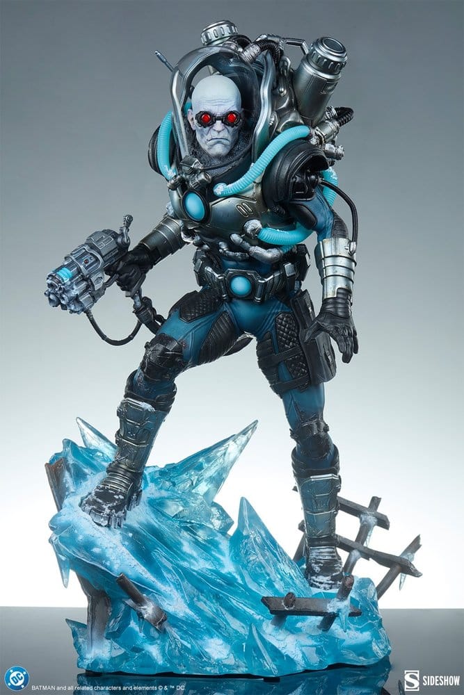 DC Comics Premium Format Figure Mr. Freeze