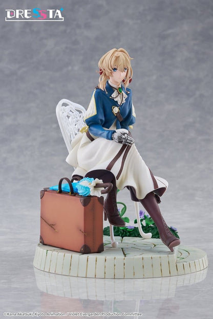 Violet Evergarden Dressta PVC Figure Violet Evergarden 17 cm - Taito Prize Statues